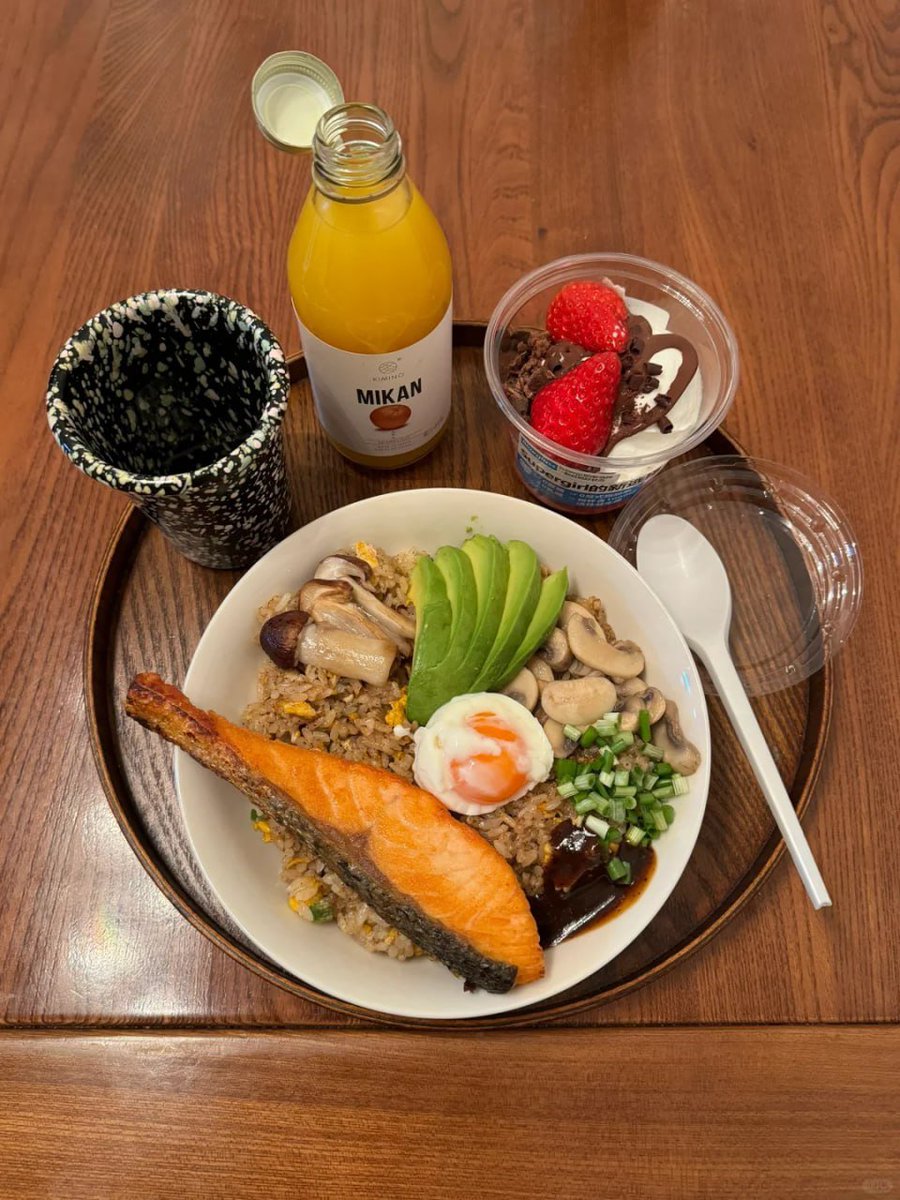 meetee06's tweet image. Does anyone want to eat the fried rice I made?