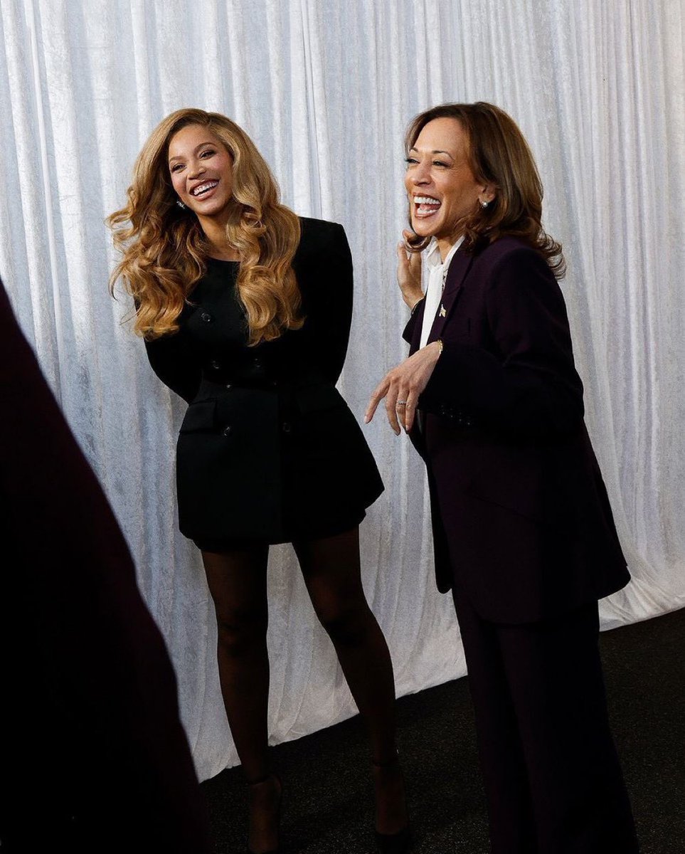 Beyoncé and <a href="/VP/">Vice President JD Vance</a>. 🖤