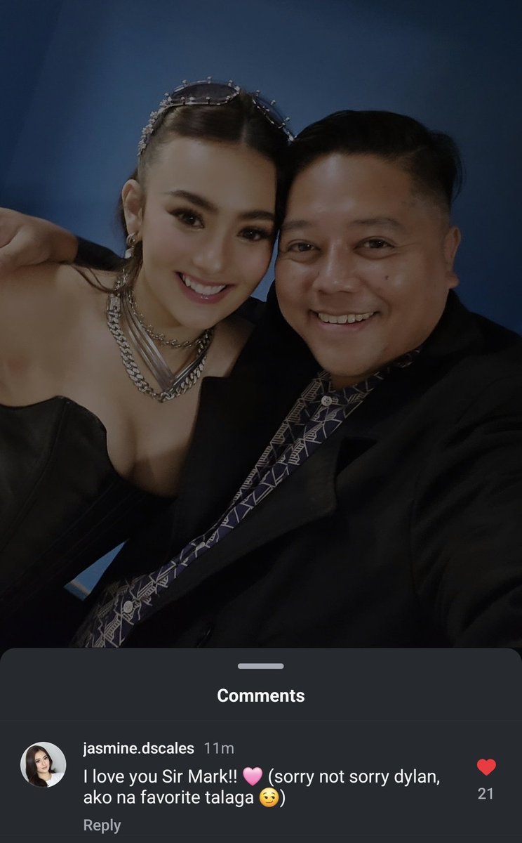 namelessbeyotch's tweet photo. Sir Mark's IG post for @jasscalesofc 🥺😭💙 Jas you are so loved by everyone! Also, @dylan_yturralde I think time na mag hanap ng bagong manager, may bago nang fave hahahahaha
JASDY AT THEBIGNIGHT https://t.co/hXmtw3rTqL