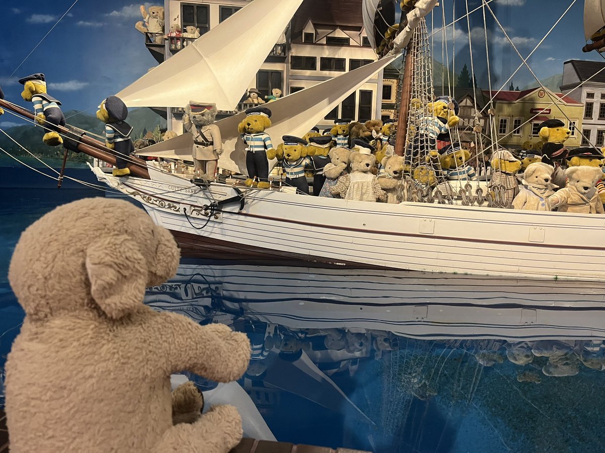 寝坊したポコ〜！ #ぺろりん卒業旅行