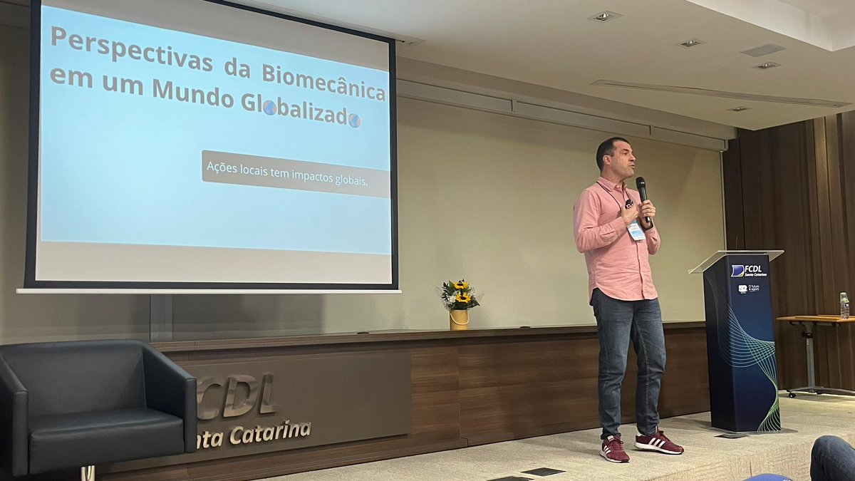 felipecarpes's tweet photo. The 14th Symposium on Applied Neuromechanics was a success. It began in 2010 when a meeting between three partner research labs sounded promising. We left the door open, and people joined. Now, all I have to say is: thank you for joining us! https://t.co/nbE2vd9sQx