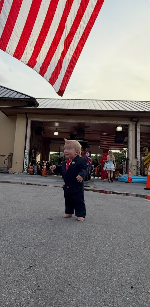 PadronCarl7031's tweet photo. @realDonaldTrump @joerogan #babytrump #Trump2024 #maga #letsgo https://t.co/iWGgeOf0kn