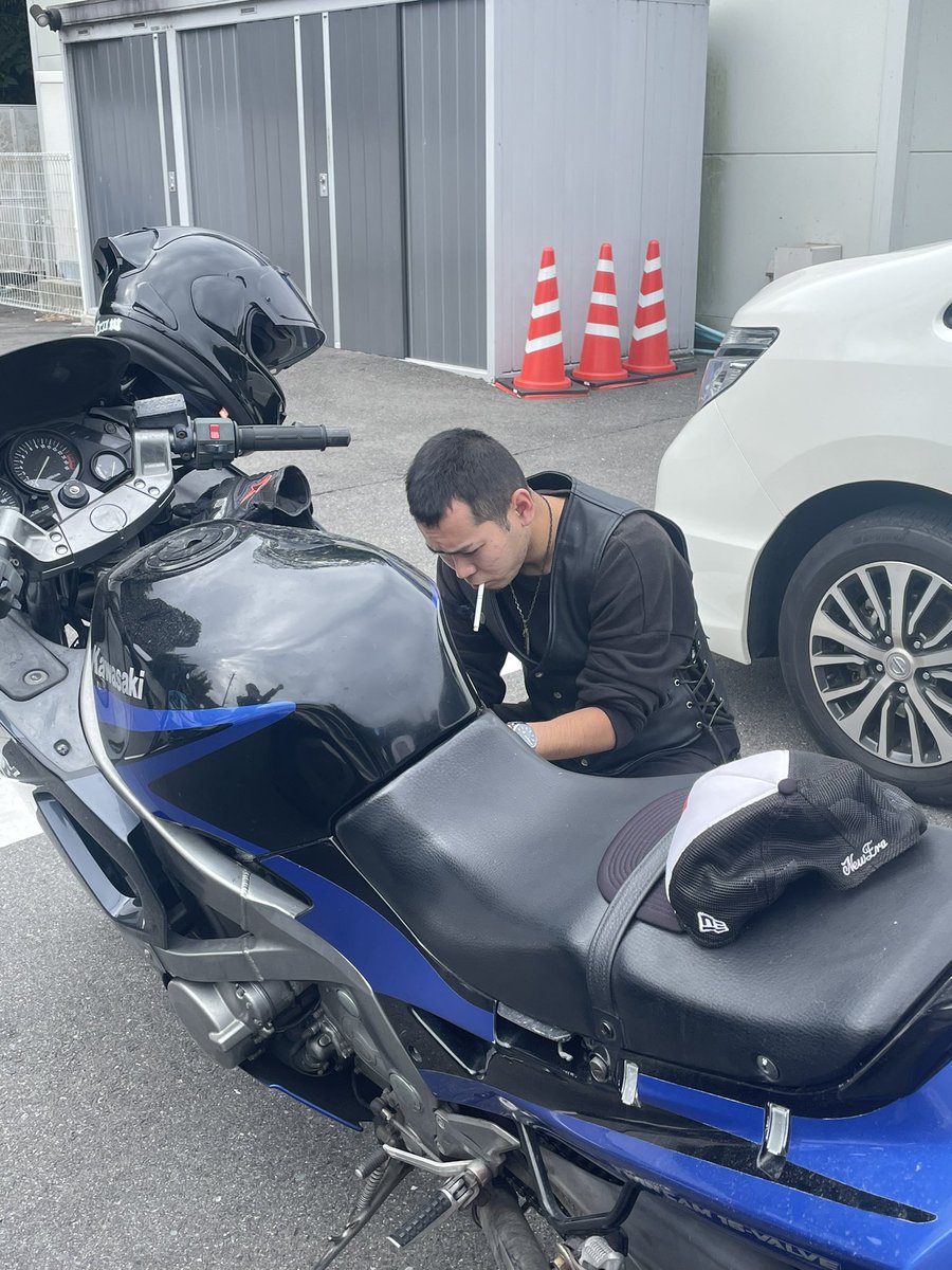 momoFF0's tweet photo. レッツツーリング✌️ https://t.co/rYbRaPiBzQ