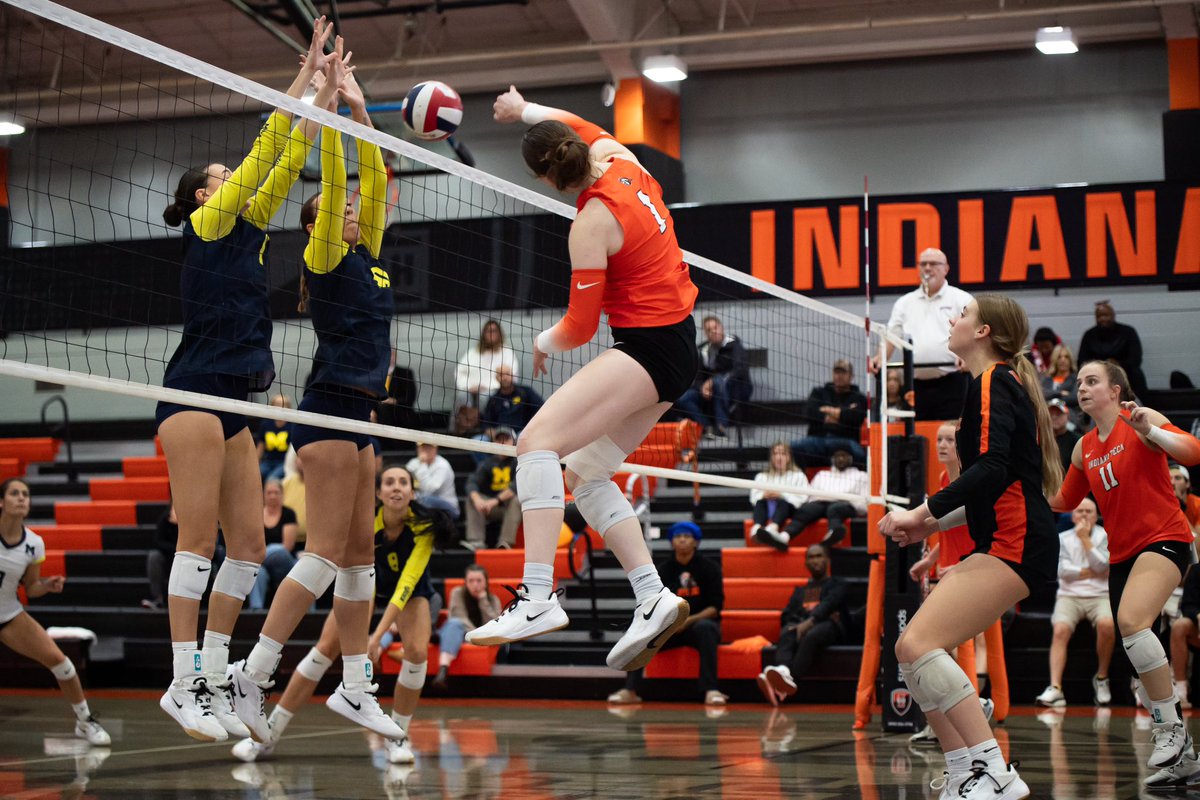 Images from @intechwvb Senior Day as the Warriors took on Michigan-Dearborn U. and fought hard for a win in 3 sets. This win meant so much more for the team though, as they celebrate their four seniors. 
<a href="/INTechWarriors/">Indiana Tech Warriors</a>