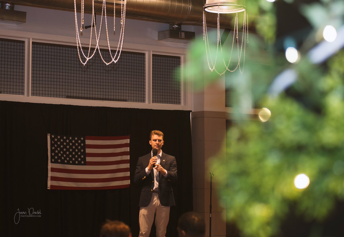 JeanDanielPhoto's tweet photo. Dems in South Florida do know about serious fun.
Happy me to capture some great moments of their campaign.
#harriswalz #DemsUnited #demsyouth #floridaphotographer https://t.co/JkXMcWe3ka