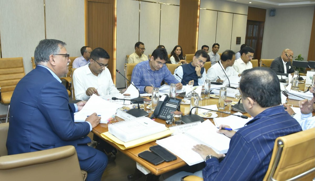 Manoj Kumar Singh, IAS (Retd.) tweet media
