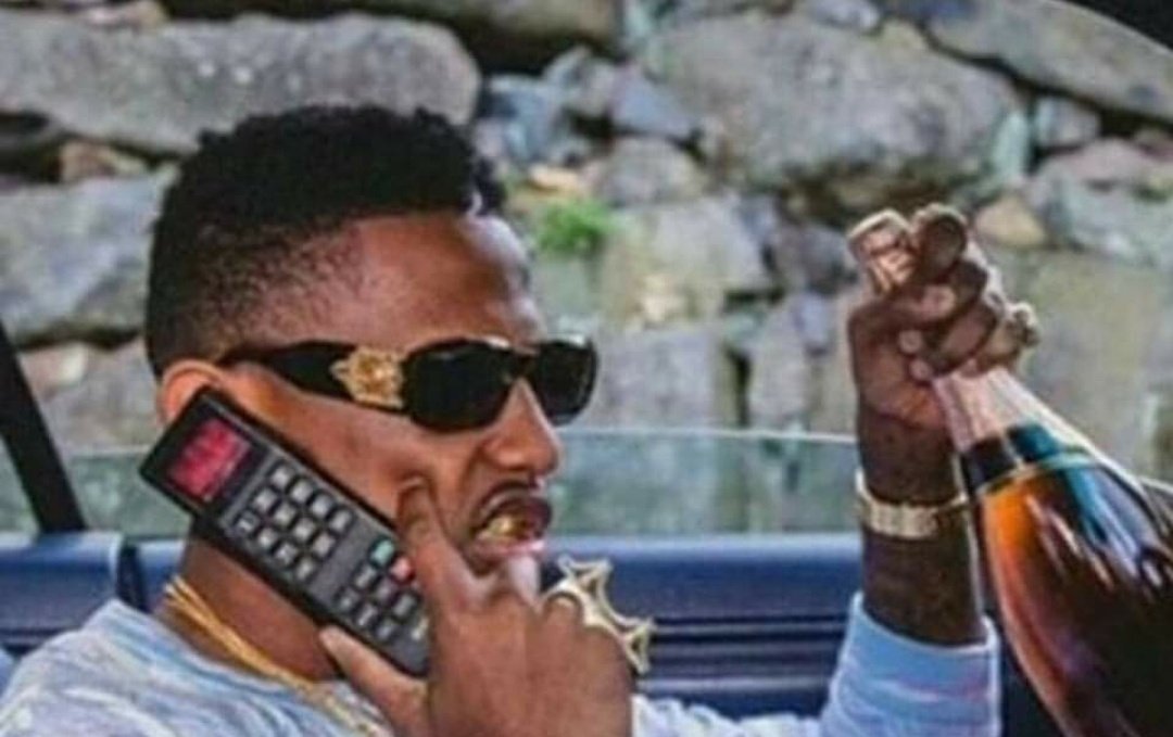 silentpartner80's tweet photo. The music sells levels you can achieve like buying a bottle of Moet Rose. That is your piece of the urban american dream, but soon everyone has a bottle of #Moet Rose. 

The urban consumer does not see Moet as something classic and #authentically perfect. https://t.co/yEv9W51mZU