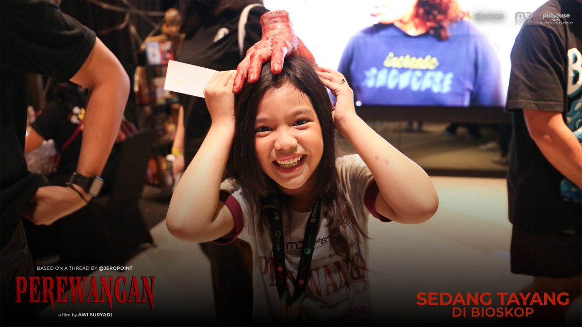 MD Pictures (@mdpictures) on Twitter photo Welcome to <a href="/noice_id/">aplikasi podcast - NOICE</a> Portal Podcast Horor Festival! Keseruan cast Perewangan ngomongin soal syuting terHOROR di film Perewangan. Siapa yang ketemu kitaย kemarin?ย ๐
๐
๐ข๐ฅ๐ฆ ๐๐๐๐๐๐๐๐๐๐
๐๐๐๐๐๐ ๐๐๐๐๐ ๐๐๐๐๐๐๐
Sedang tayang di bioskop!
#Perewangan Welcome to <a href="/noice_id/">aplikasi podcast - NOICE</a> Portal Podcast Horor Festival! Keseruan cast Perewangan ngomongin soal syuting terHOROR di film Perewangan. Siapa yang ketemu kitaย kemarin?ย ๐
๐
๐ข๐ฅ๐ฆ ๐๐๐๐๐๐๐๐๐๐
๐๐๐๐๐๐ ๐๐๐๐๐ ๐๐๐๐๐๐๐
Sedang tayang di bioskop!
#Perewangan