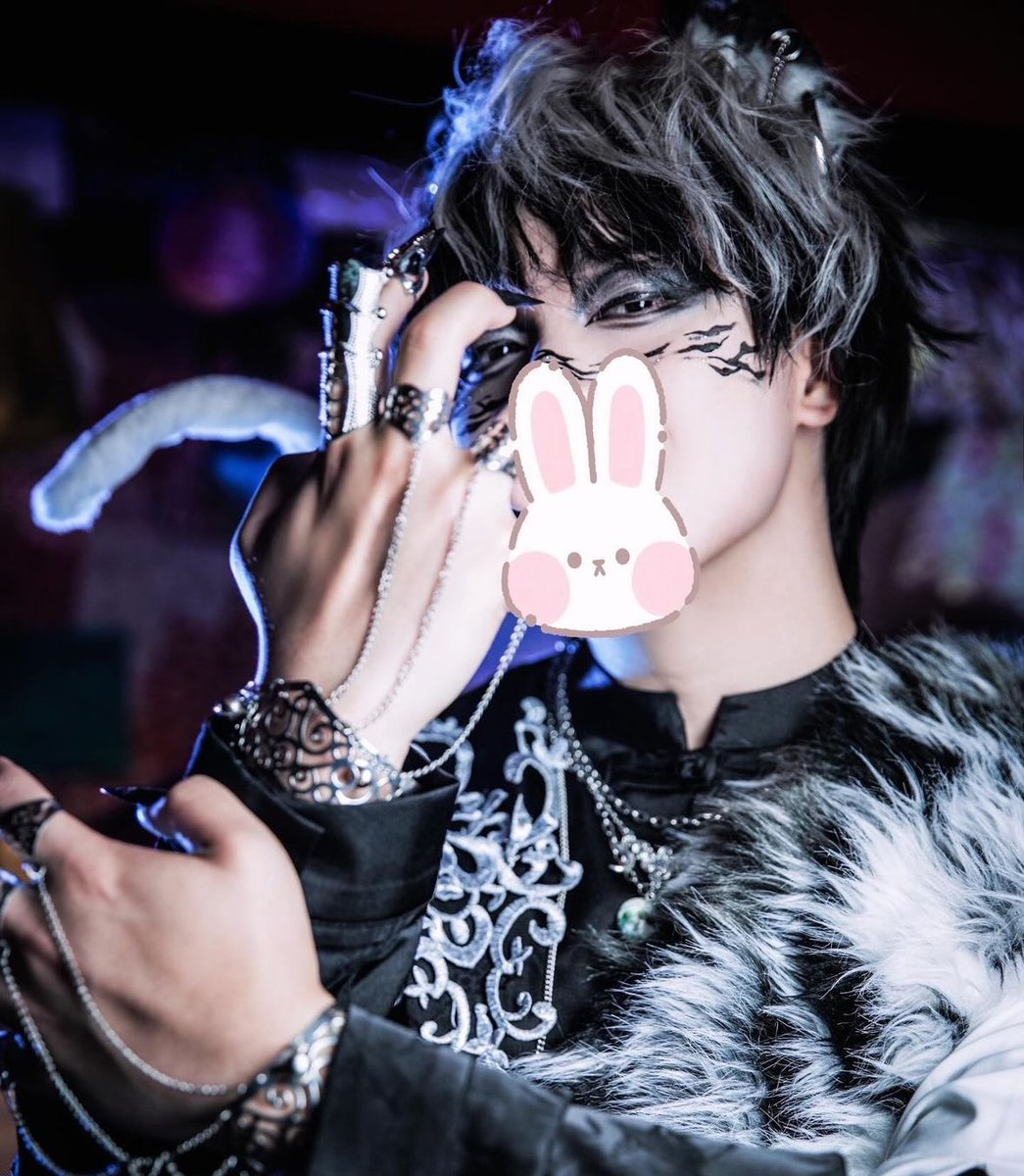 pancake_shoto's tweet photo. CATBOY SHOTO IS REAL https://t.co/NQNVxjai82