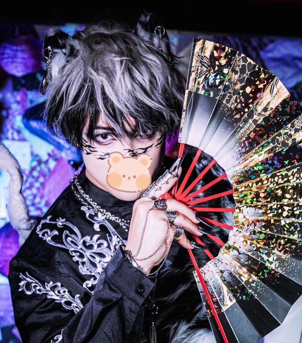 pancake_shoto's tweet photo. CATBOY SHOTO IS REAL https://t.co/NQNVxjai82