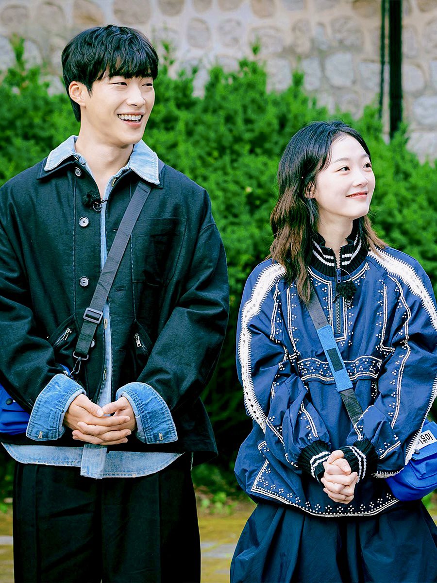 ktoppinggg's tweet photo. 💕
#WooDoHwan #LeeYooMi #runningman
#MrPlankton #Mr플랑크톤 #우도환 #이유미 https://t.co/mTAw0FLIW7