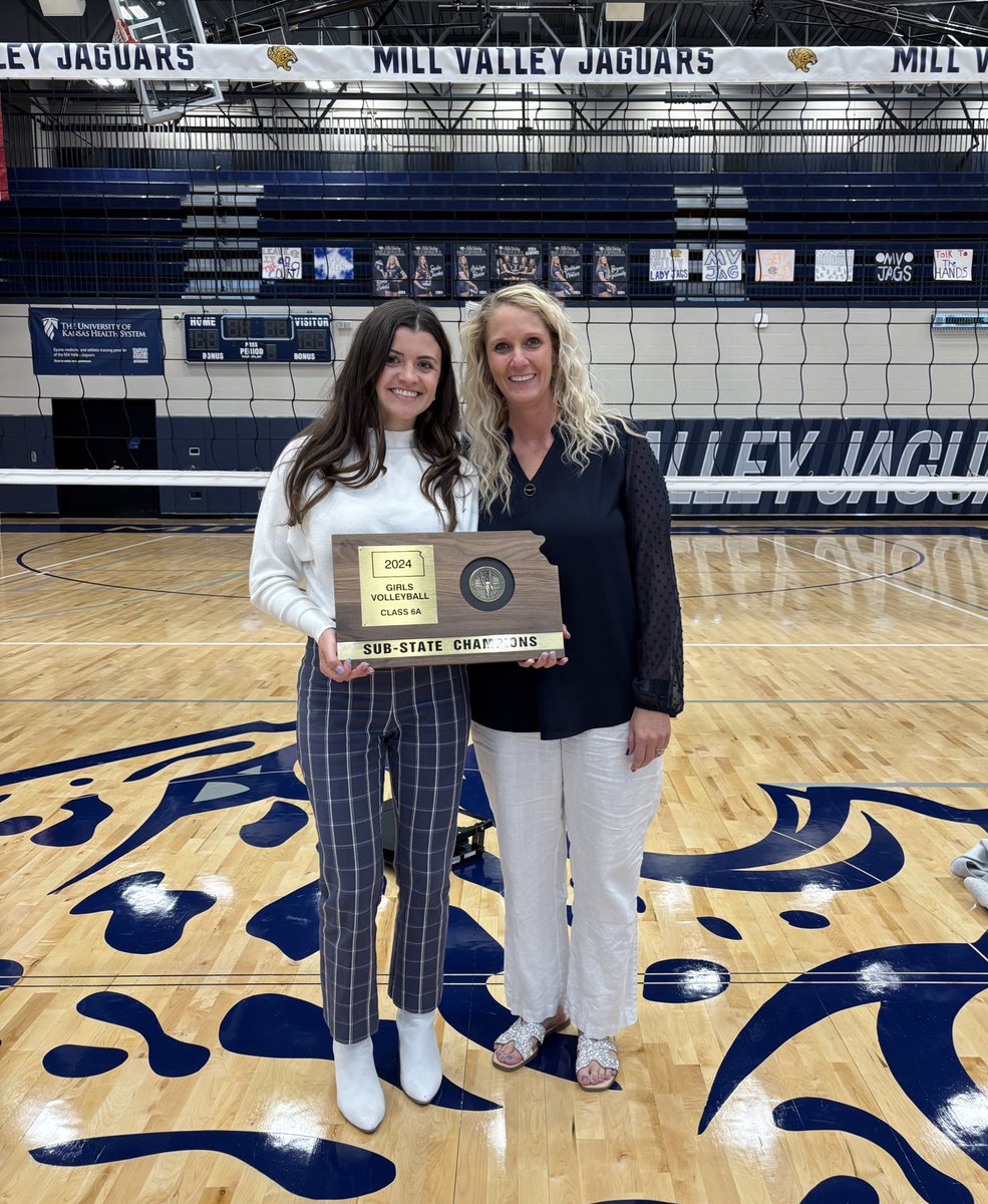 So proud of these girls!!! The JAGS are STATE bound.💙