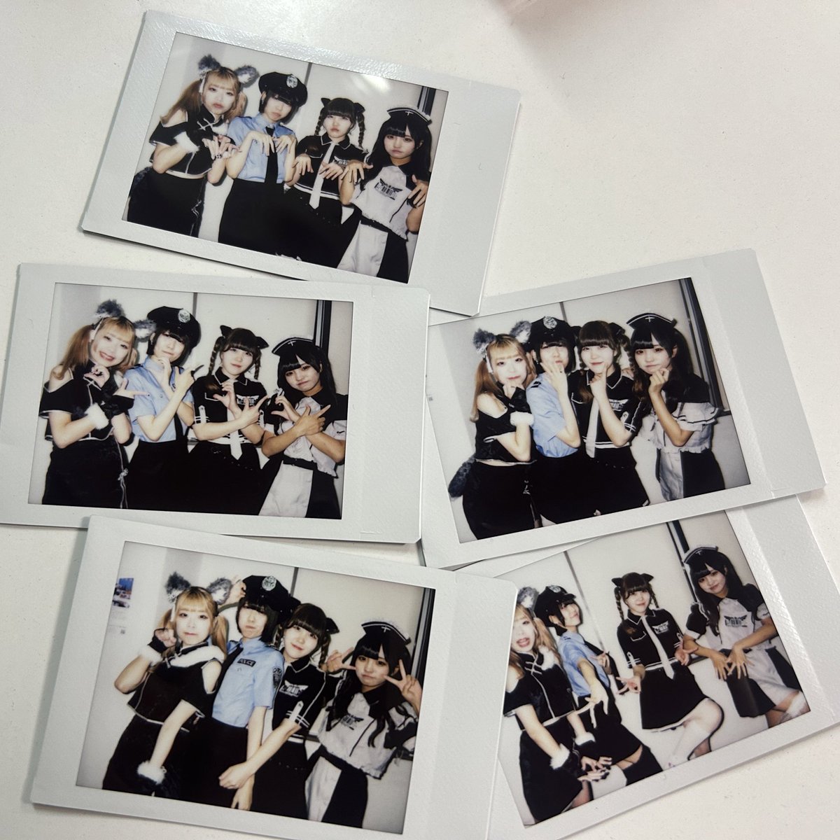ideal_offi's tweet photo. ／
#あいでぃーる
ハロウィンweek スタート🎃
＼

【👻ハロウィン衣装集合チェキ👻】
抽選で5名様にプレゼント🎁

📝応募方法✏️
1️⃣あいでぃーる！！公式Xをフォロー✅
2️⃣このポストをリポスト🔁
📌10/28(月)まで
※当選者に後日DMいたします。 https://t.co/t2V4zkfns6