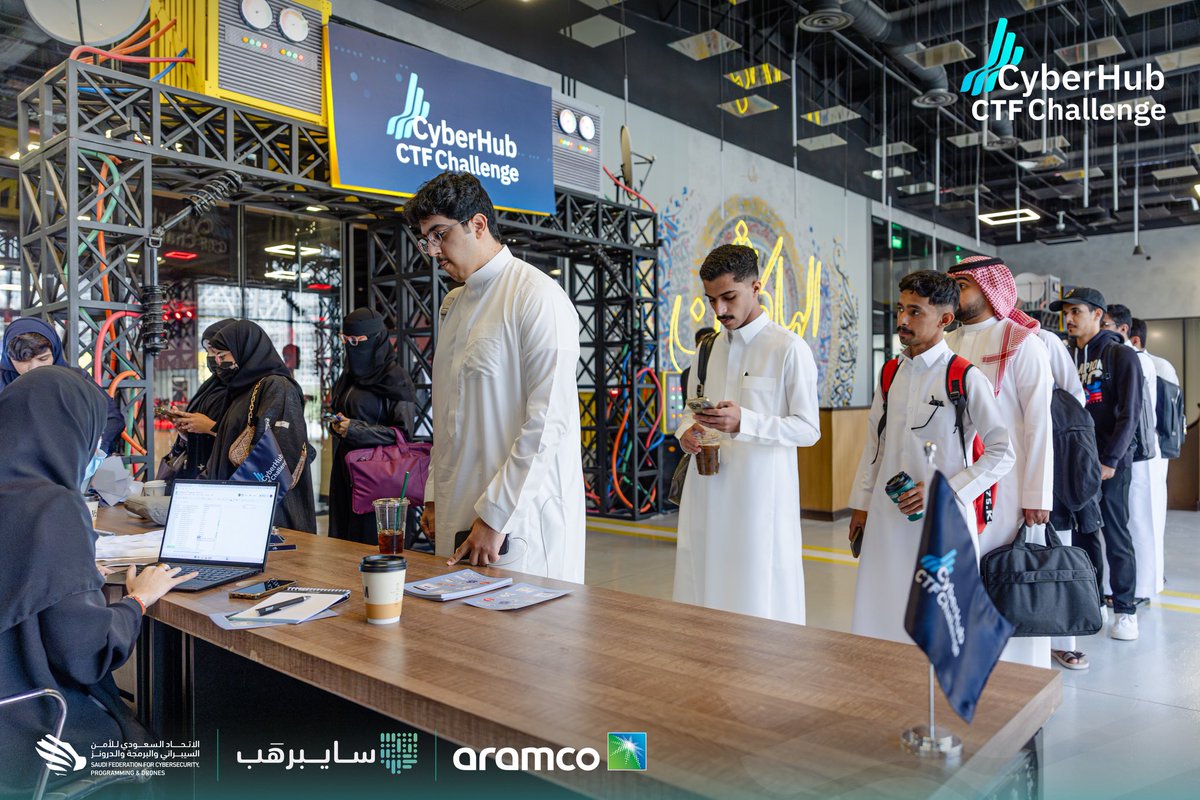 ʀ ᴀ ʏ ᴀ ɴ tweet media