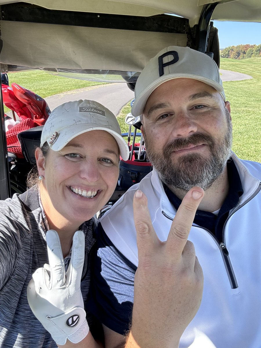 Adrienne Farrow tweet media