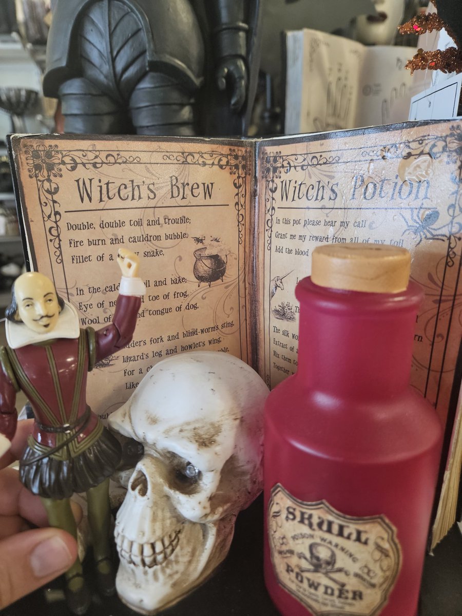 "Double, Double, toil and trouble. Fire burn and cauldron bubble." <a href="/HollowCrownFans/">Hollow Crown Fans</a> <a href="/PotterBard/">The Bard Who Lived!</a> #ShakespeareSunday