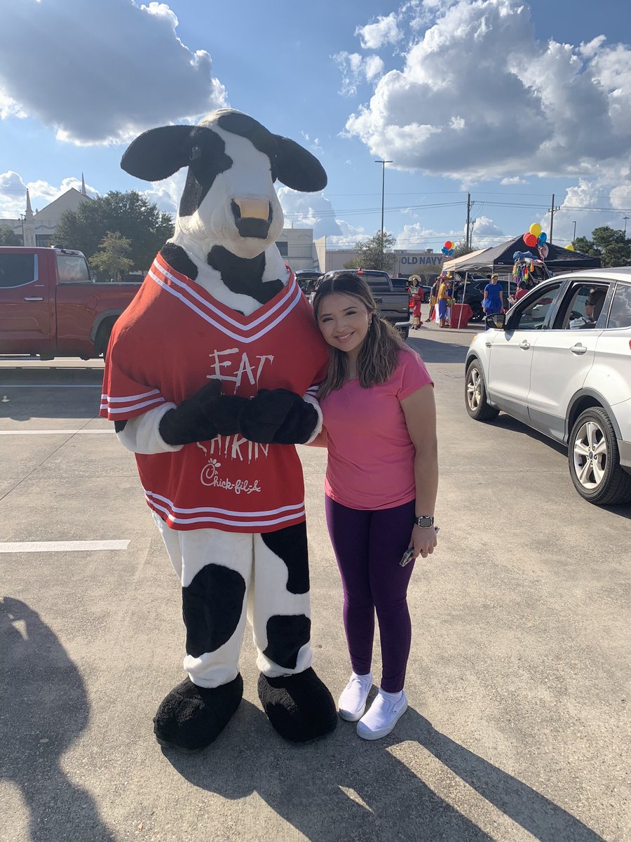 A great afternoon Trunk-or-Treating with a few of my StuCo favs! Thanks <a href="/CISDPolice/">Conroe ISD Police</a> for hosting an amazing event!