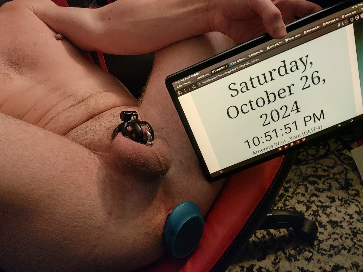 #showyourlock! Day 26 of #locktober with <a href="/MrSLeather/">Mr-S-Leather</a>! Also a Happy Birthday to <a href="/sirteddy1984/">SirTeddy</a>! @alpha_colt #gaysub #gayjock #cagedjock #gaySlave  #gaypup #humanpup #gay #NSFW #teamlocked