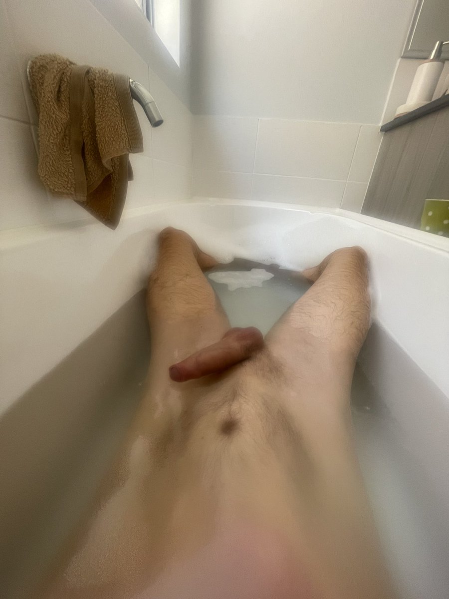 PerthIrish's tweet photo. Splish splash 🛁 💦 https://t.co/iPQYkf5TyB