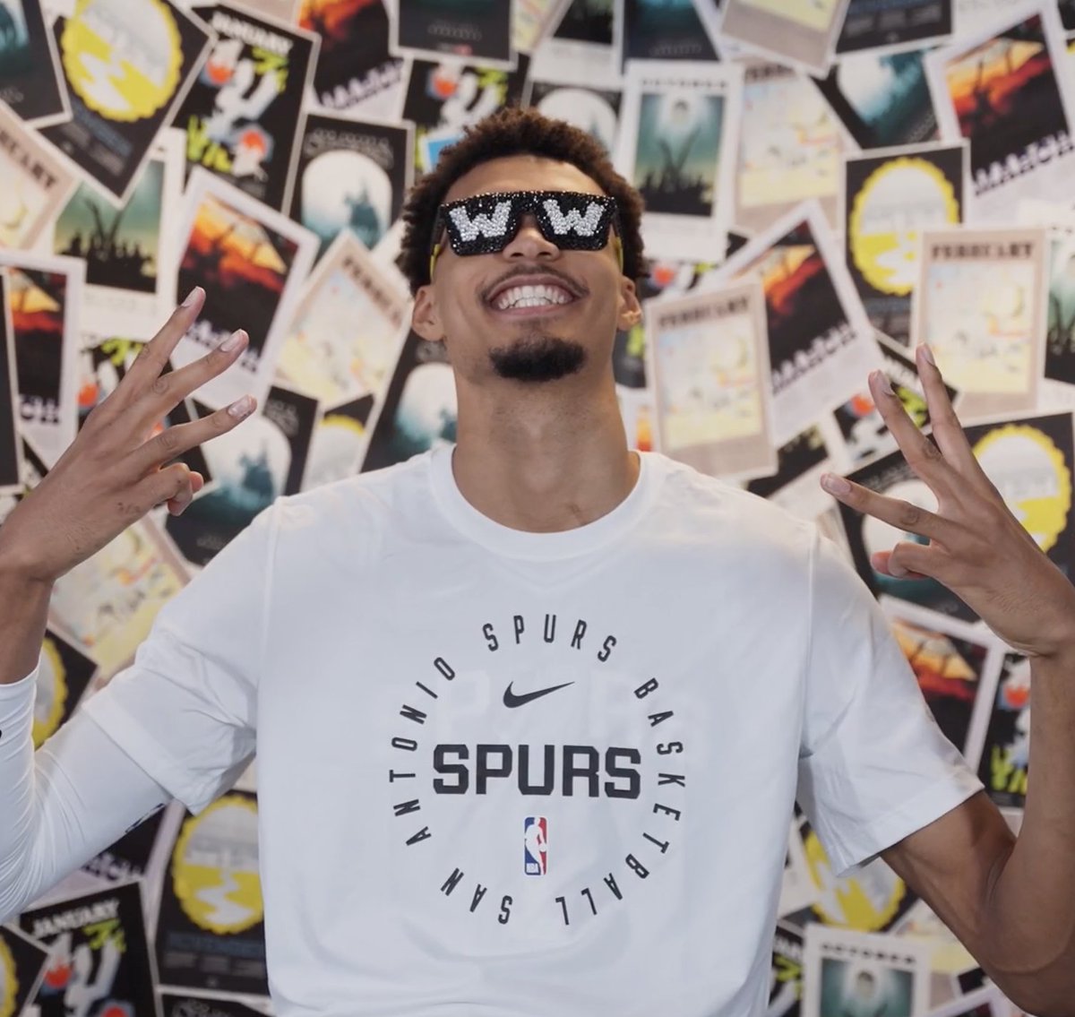 PUT YOUR DUBS IN THE AIR!!!! 🎉

SPURS WIN! SPURS WIN! SPURS WIN!