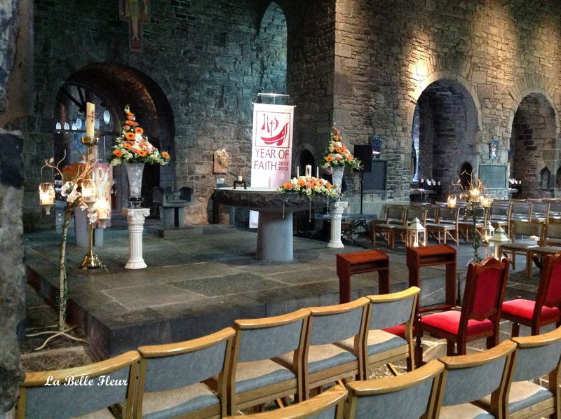 lorraineelizab6's tweet photo. 27 Oct: St Airennán of Tech Airennáin/#Tyfarnham #Westmeath. Probably not far from the Franciscan friary at #Multyfarnham (Dr Elva Johnston). Described as "a mighty flame" in Martyrology of Gorman. 📷Multyfarnham Friary ©Sarah777, Sean Magee, La Belle Fleur Florist &amp; Gift Shop https://t.co/YZ36OtJIDk