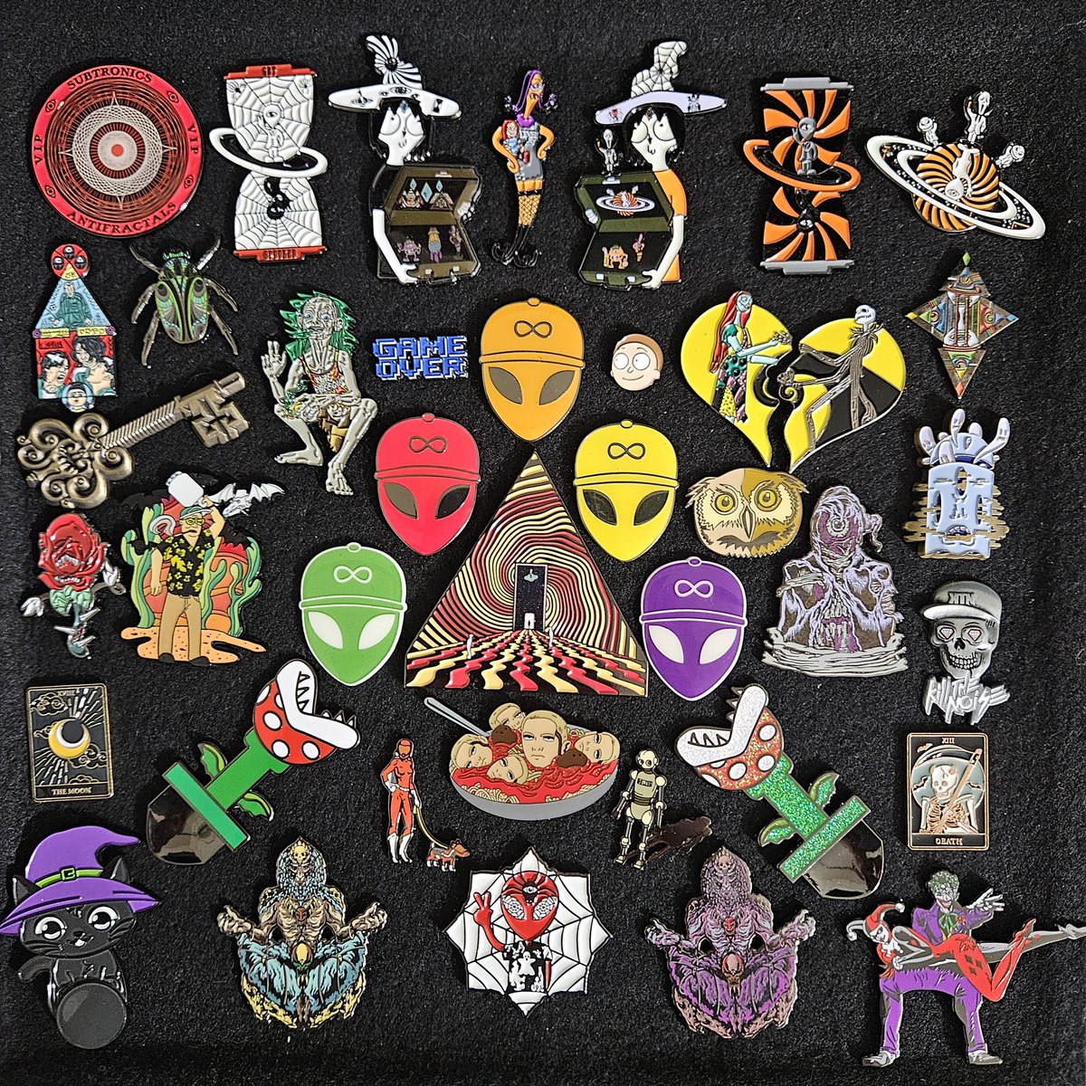 Beautiful and filthy pins for sale or trade 🤝 DM to see current boards