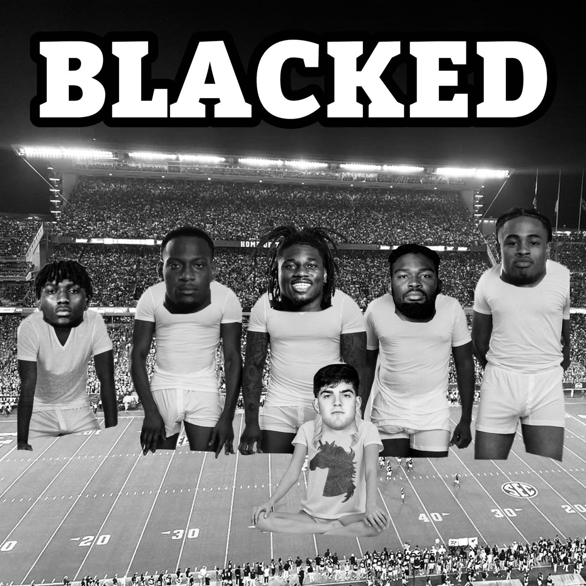 BarstoolTexasAM's tweet image. COULDNT HANDLE THE BLACK OUT @LSUBarstool