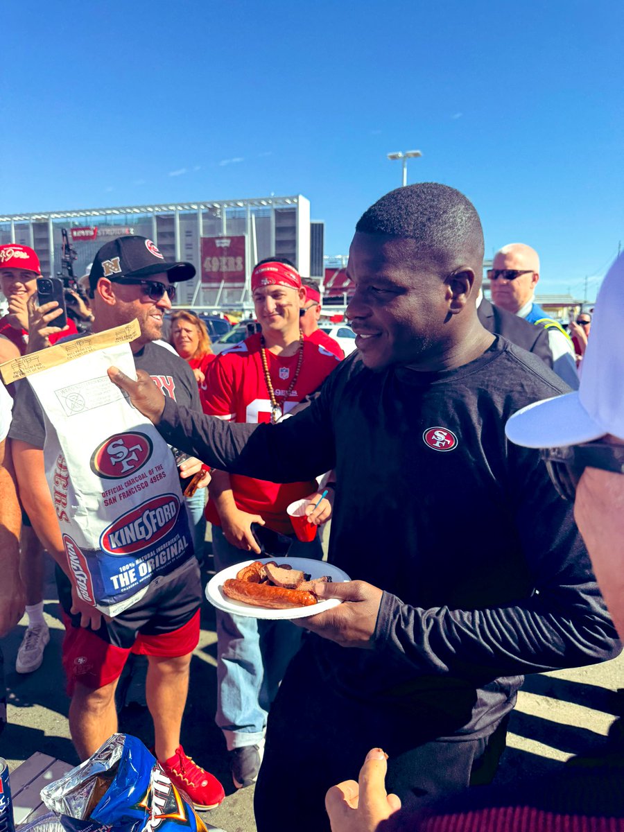 A big shout out to <a href="/frankgore/">Frank Gore</a> for randomly stopping by our tailgate last weekend and enjoying some BBQ. There were smiles all around when he showed up. So many great memories of Frank Gore over the years. What a cool guy! Thanks, Frank, for connecting with the Faithful! <a href="/49ers/">San Francisco 49ers</a>