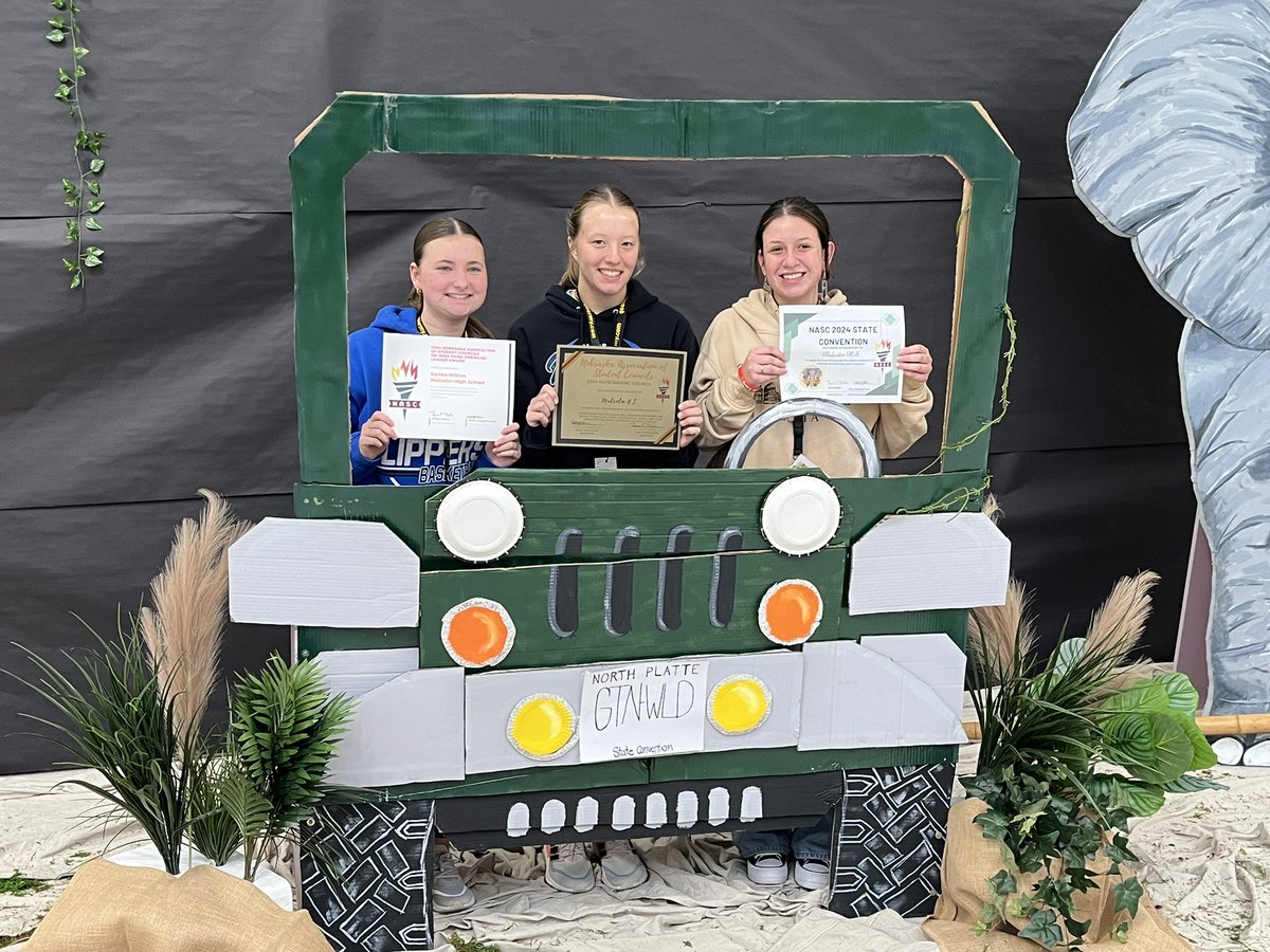 sciencekim's tweet photo. @MalcolmStuco attended the Nebraska State Student Council Convention in North Platte, and even came home with a few awards! @MalcolmSchools https://t.co/K0dwoiPBpT