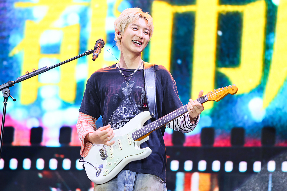SMTOWN tweet media
