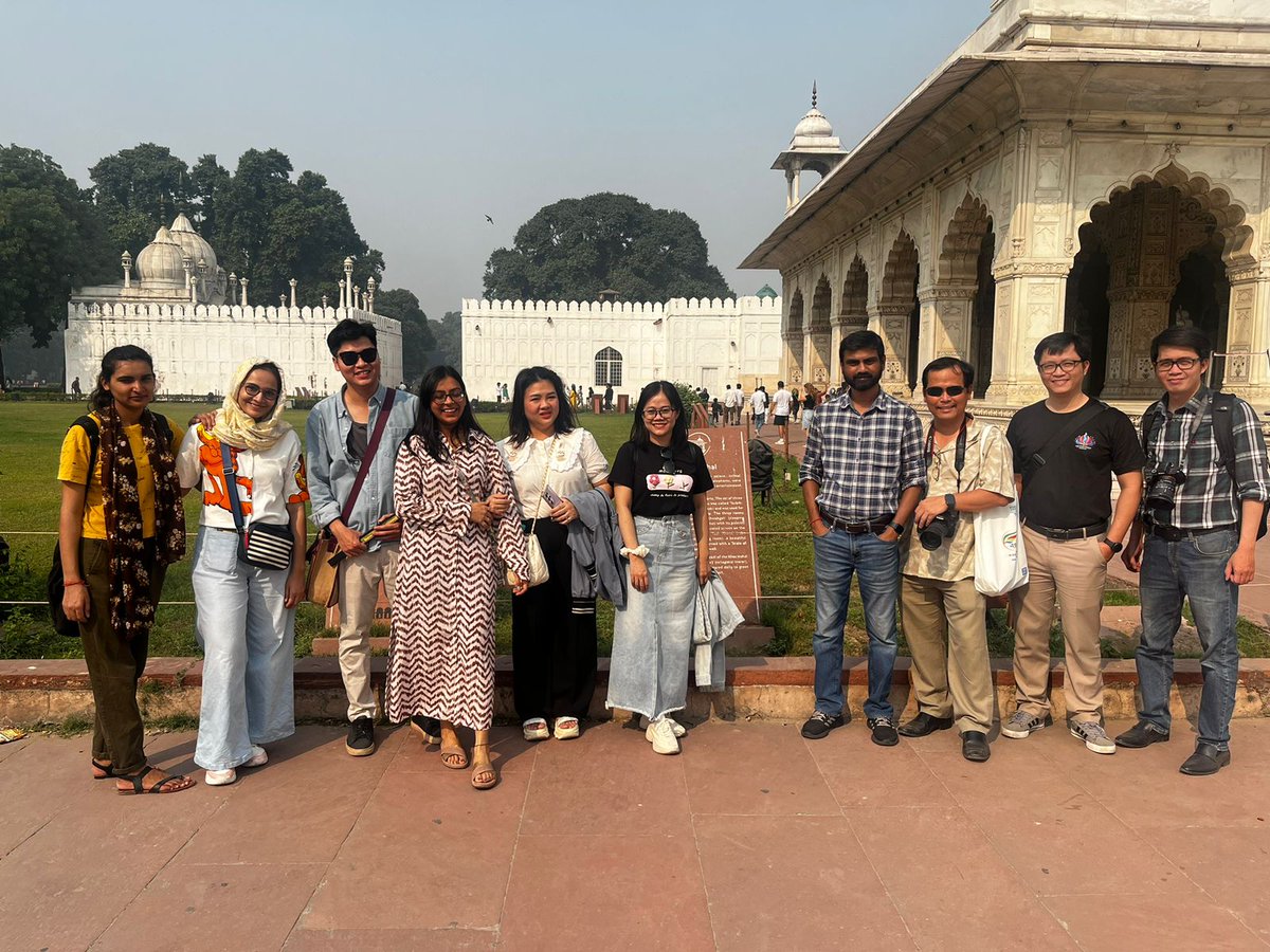 INtegrative GENomics of HOst-PathogEn Lab (@rajeshpandeylab) on Twitter photo Work and Fun balanced eachother on the reserve 6th day of the 2nd #IndoVietnam workshop on NGS enabled AMR response. Our delegates enjoyed seeing landmarks of Delhi and Agra to appreciate India's legacy. <a href="/IGIBSocial/">CSIR-IGIB</a> <a href="/SouvikM29933298/">Souvik Maiti</a> <a href="/CSIR_IND/">CSIR, India</a> <a href="/narendramodi/">Narendra Modi</a> <a href="/tourismgoi/">Ministry of Tourism</a> Work and Fun balanced eachother on the reserve 6th day of the 2nd #IndoVietnam workshop on NGS enabled AMR response. Our delegates enjoyed seeing landmarks of Delhi and Agra to appreciate India's legacy. <a href="/IGIBSocial/">CSIR-IGIB</a> <a href="/SouvikM29933298/">Souvik Maiti</a> <a href="/CSIR_IND/">CSIR, India</a> <a href="/narendramodi/">Narendra Modi</a> <a href="/tourismgoi/">Ministry of Tourism</a>