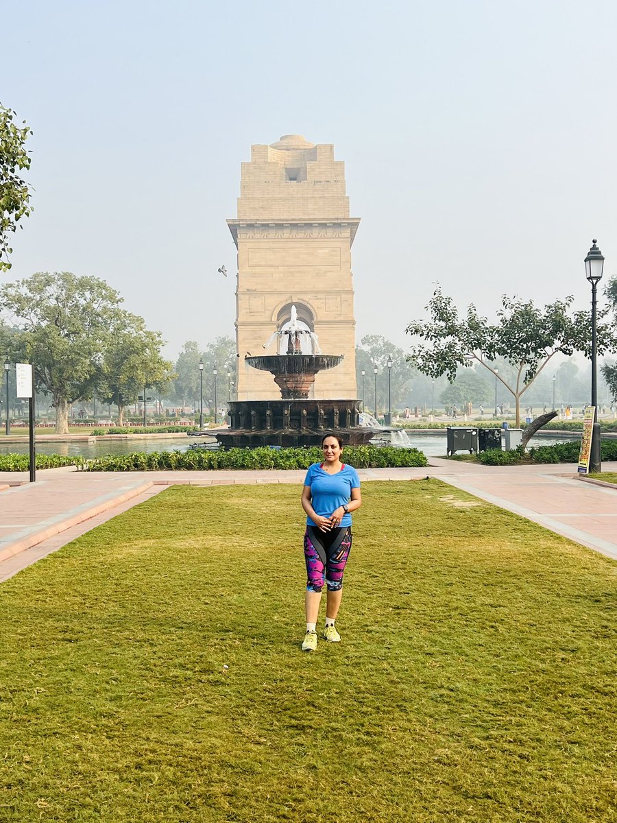 sonalgoelias's tweet photo. The #DelhiMornings 🏃♀️
#HealthIsLife 🦋 https://t.co/1UrvRP2UYM