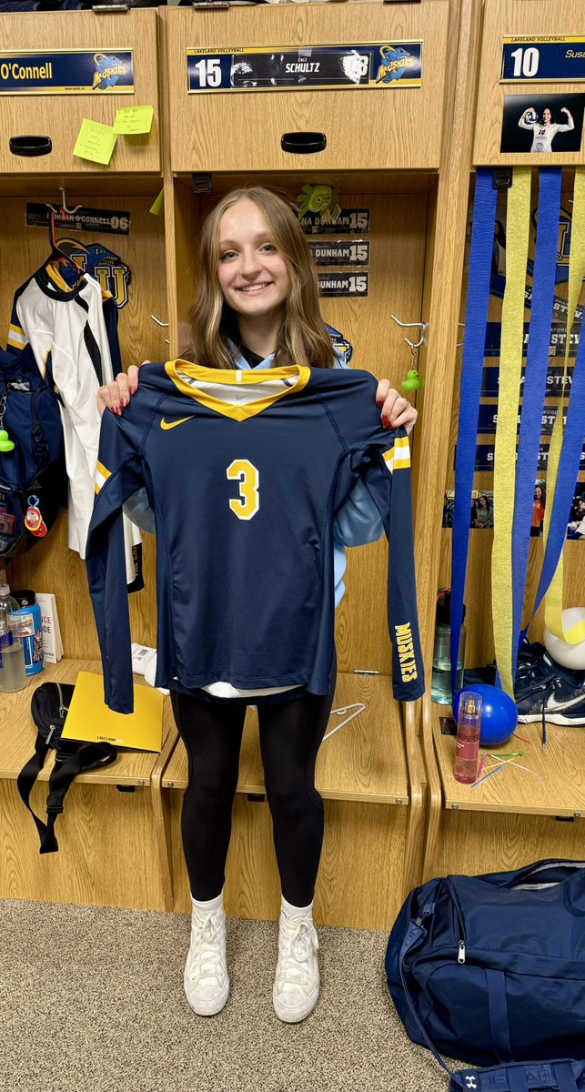 calischultz3's tweet image. Spent the day touring @LakelandWI and got to see @MuskiesWVB pull out a W on Senior Night🏐Coach Schopf &amp;amp; crew were amazing! Thank you so much for having me! 
#volleyball #collegerecruit #ncaavolleyball #libero #defensivespecialist #Wisconsin #wisconsinvolleyball #classof2025