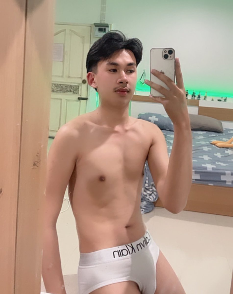 SJumpasan's tweet photo. ไม่อนุญาตให้นำร���ปไปชักว่าว😅
55555555 https://t.co/KHtSwl7g76