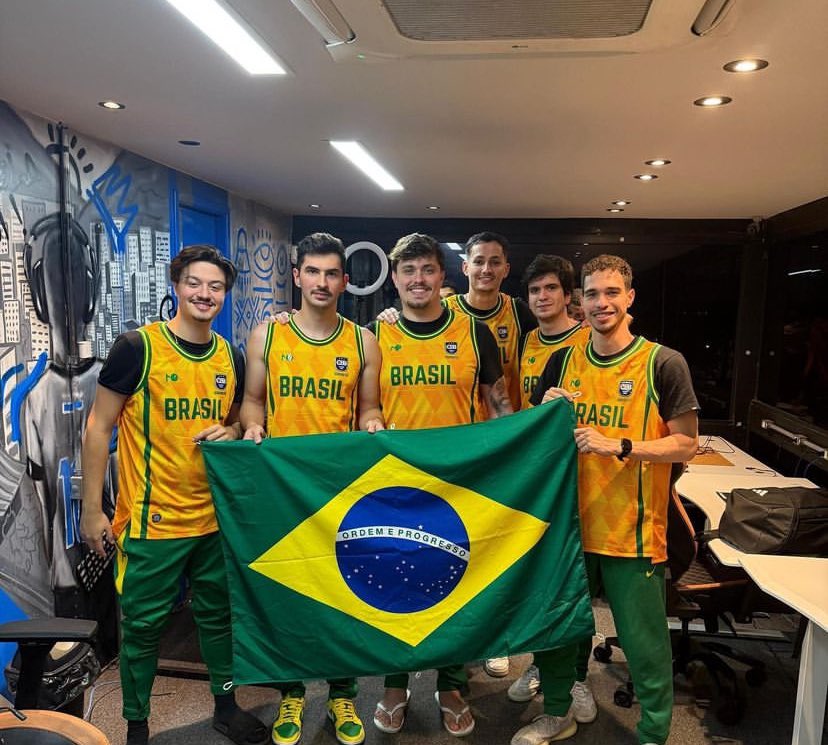 IcyMartins tweet media