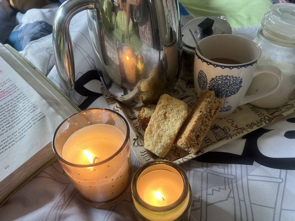 Surethaplaas's tweet photo. Me time👏🏻🙏🏻 #itsimportant #Sunday #cold #restday #daywithGod #photofrommyheart #photograghy #grow #mysoul #geelkoppan #music #goodforthebrain https://t.co/NAvIEiu2hP