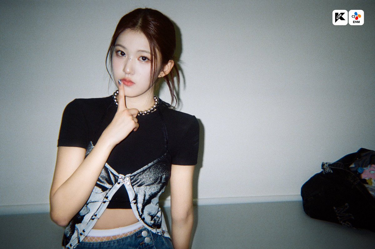 JIYOONGLOBAL's tweet image. [📸] KCON memory of izna (Jiyoon ver.)

#YOONJIYOON #윤지윤 #izna #이즈나