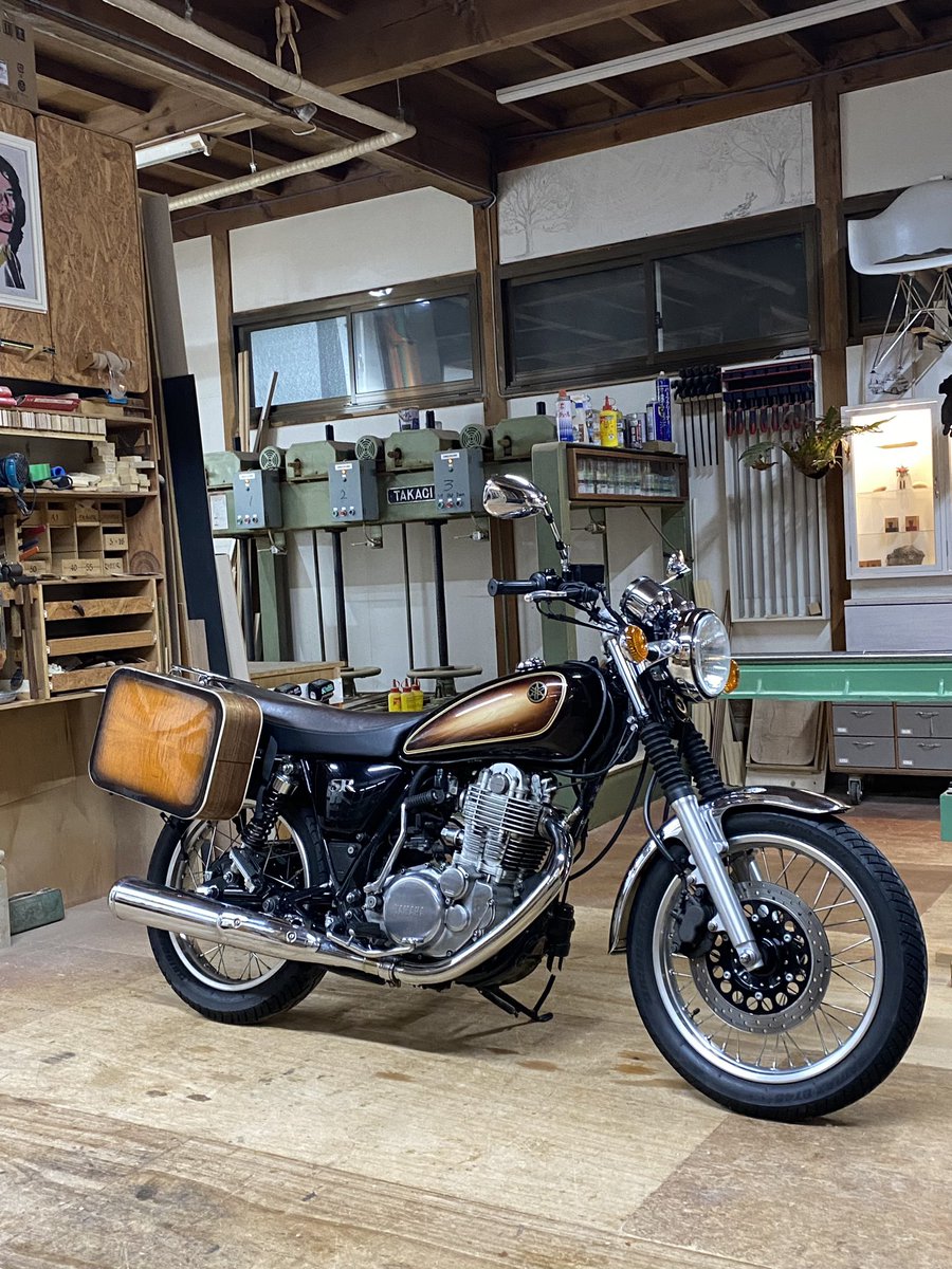 家具職人 tweet media