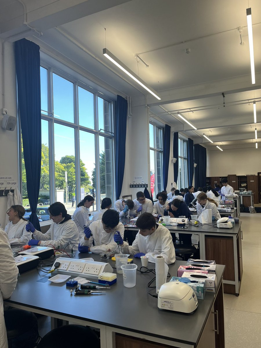 Broughton Biology tweet media