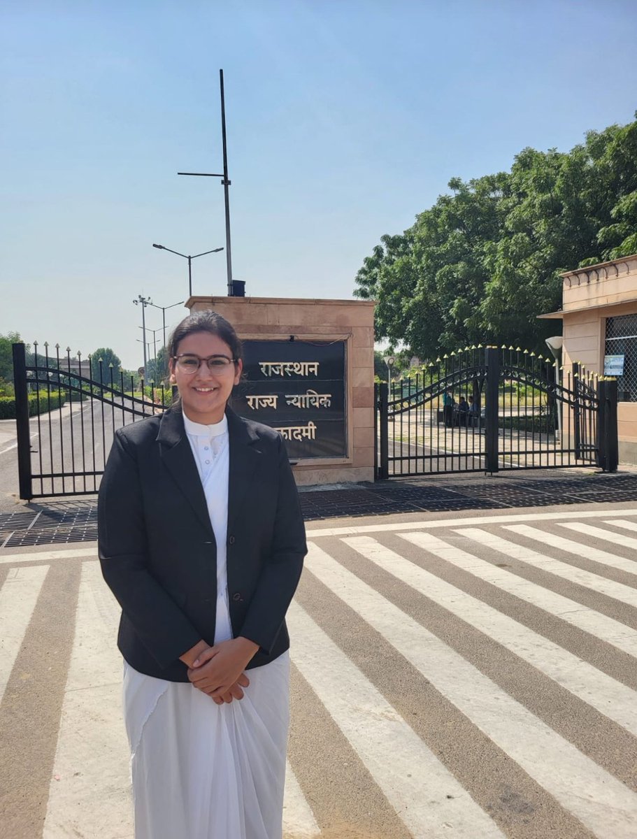 बहन विधिका का राजस्थान न्यायिक सेवा भर्ती परीक्षा 2024 में सिविल जज एवम न्यायिक मजिस्ट्रेट के पद पर अंतिम चयन पर हार्दिक बधाई और अनंत शुभकामनाएं
🎉🎉🎉🎉🎉