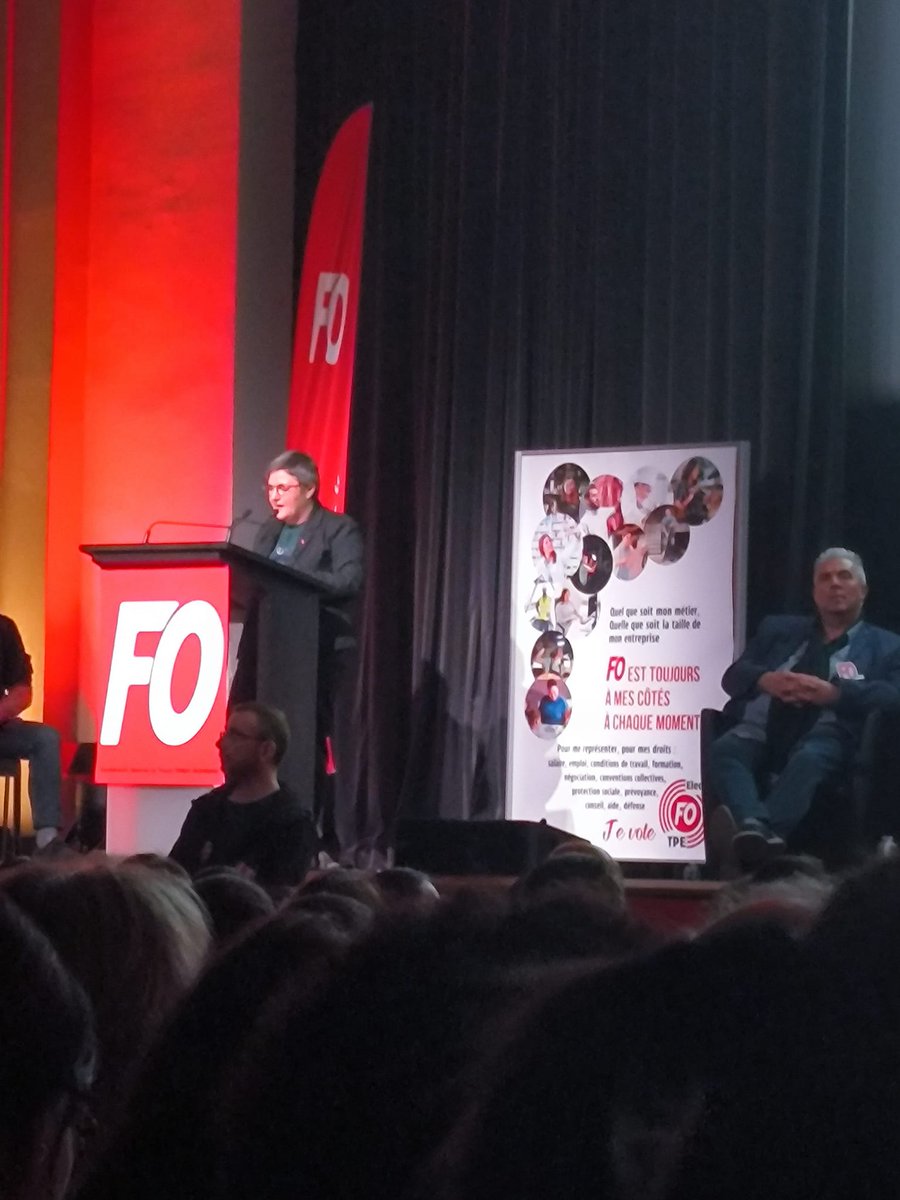 FCom06's tweet photo. Meeting Fo à Paris avec l'intervention de Christine Simon responsable du secteur Poste Focom 📷 https://t.co/v6aYTyRZbl