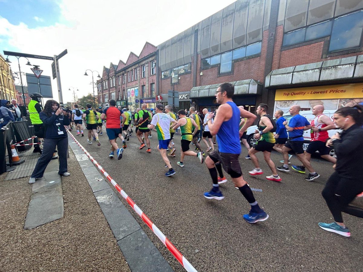 ChauhanZahid's tweet photo. Great honour to come out this morning to support  Oldham Halloween Half Marathon in our town centre. I'm proud to see how our community come together for this amazing event – a big thank you to all the participants. #LoveOldham #OldhamHalf #RunOldham https://t.co/1YjbwHHHl5
