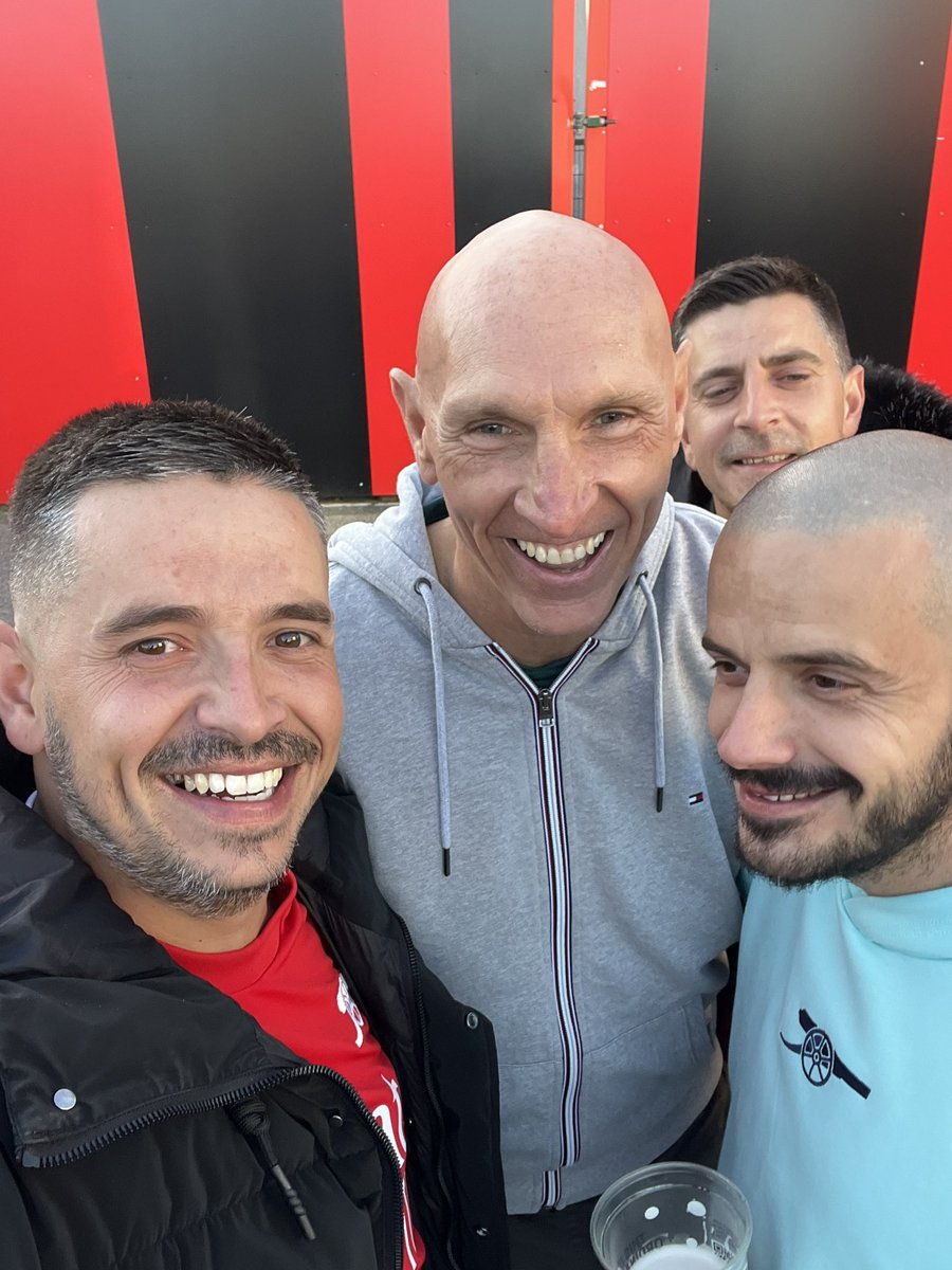 Today the boy will see his second Arsenal game.

Over from Menorca to watch the big match.

Daddy’s done a couple this week, but buzzing to see his face later today

Big thanks to the brother  <a href="/mikeym1001/">Mikey AFC</a> for giving his ticket away

#COYG #Arsenal #AFC #northlondonforever