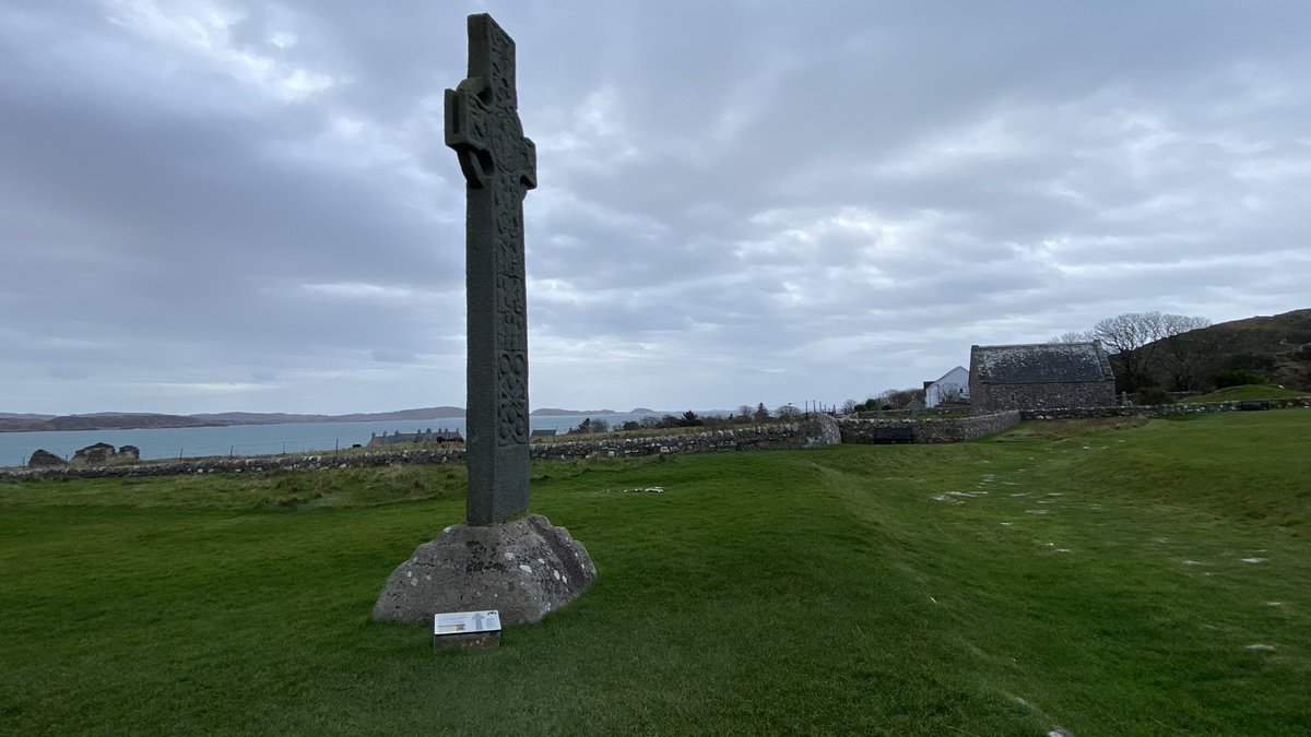 Uisken's tweet photo. Late autumn morning on the Isle of Iona. #Iona #Argyll #Scotland https://t.co/HUO4iOGqte