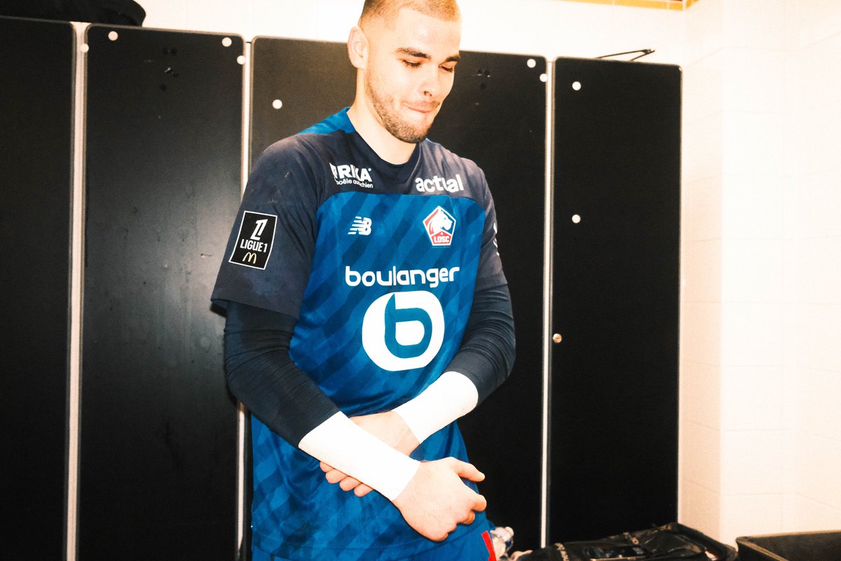 losclive's tweet image. 𝑳'𝑬𝒏𝒇𝒂𝒏𝒕 𝒅𝒖 𝑪𝒐𝒊𝒏 🧤🥇