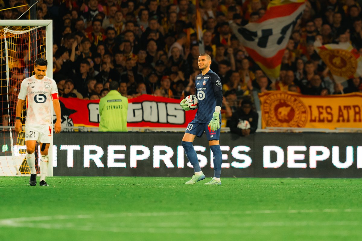 losclive's tweet image. 𝑳'𝑬𝒏𝒇𝒂𝒏𝒕 𝒅𝒖 𝑪𝒐𝒊𝒏 🧤🥇