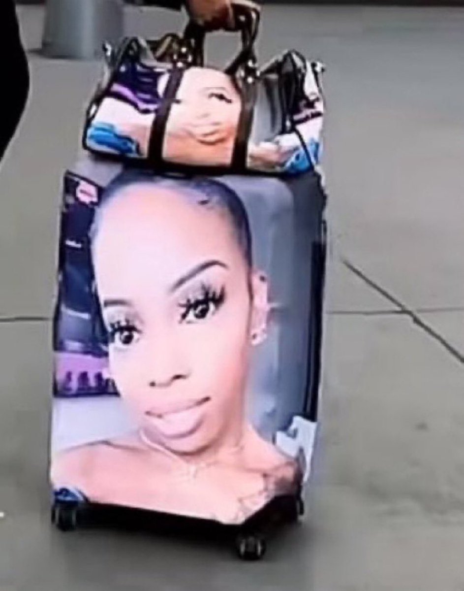 peamussugh's tweet photo. I want you to love me by Fiona Apple playing at Logan airport at 4:30am… https://t.co/bBbAd2gVBI
