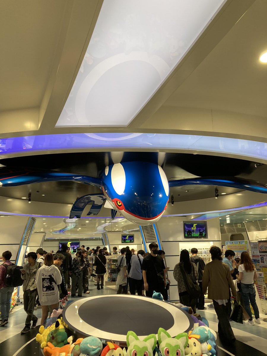 ARTNRUNN's tweet photo. 大学時代を過ごした横浜
家族で楽しめた！ https://t.co/QDsHUhdRwX