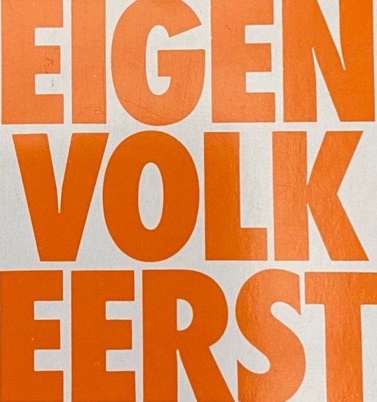 MeijertjeTanja's tweet image. #eigenvolkeerst #moslimhaatbestaatniet
#jodenhaatwel

Onze joodse mensen horen bij ons Nederland.
Moslims zullen NOOIT bij ons horen, dat willen WIJ niet, maar ZIJ ook niet.

Oplossing… TERUG naar de zandbak.

Afbeelding via @Marco7711118548