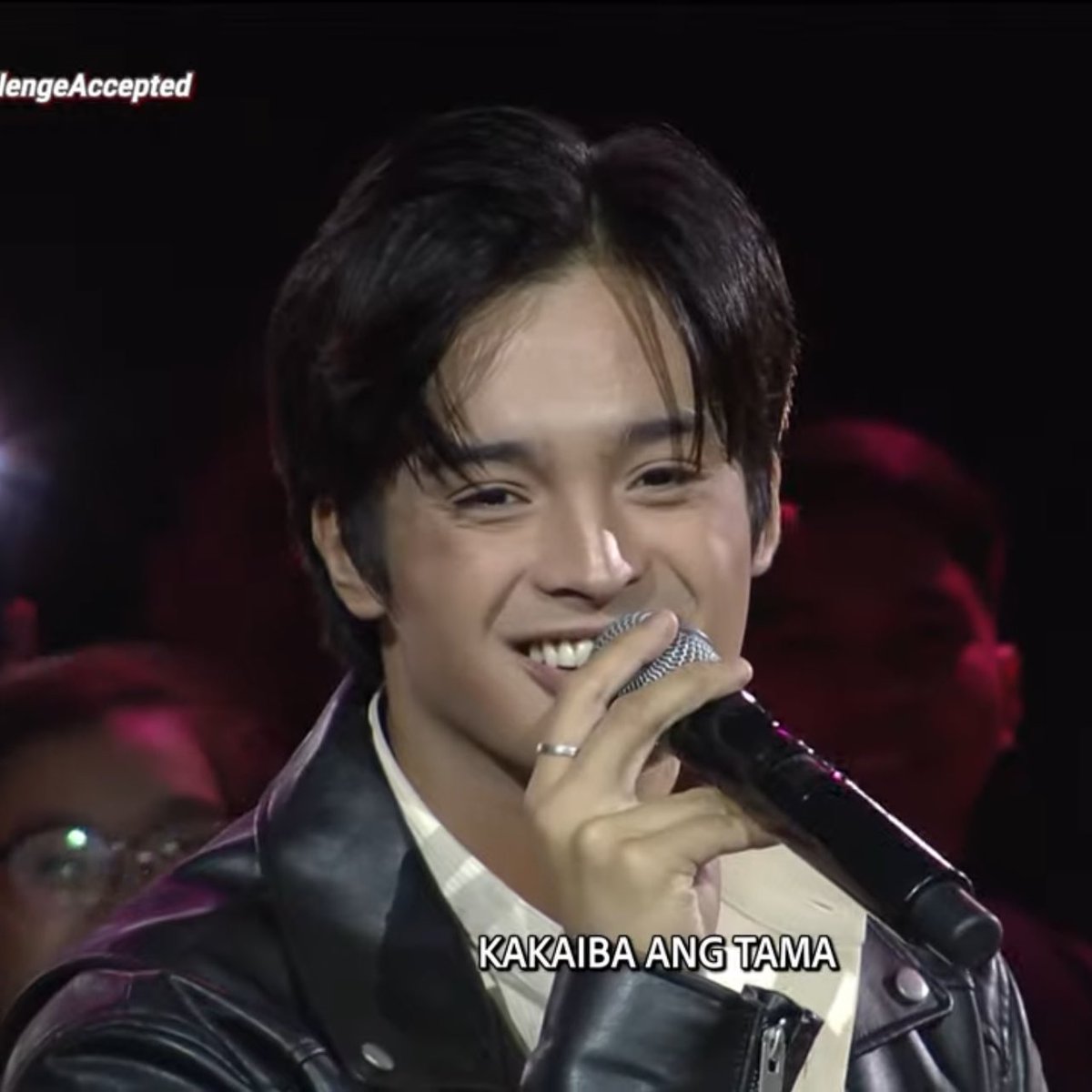 stillwithu_77's tweet image. face cards??!! never decline and top tier. side visuals and the way they look at each other?!! 

/send help nahampas lahat ng pwedeng hampasin skskskskksk

KDLEX HARMONIOUS DUO

#KdLex 
#ASAPChallengeAccepted